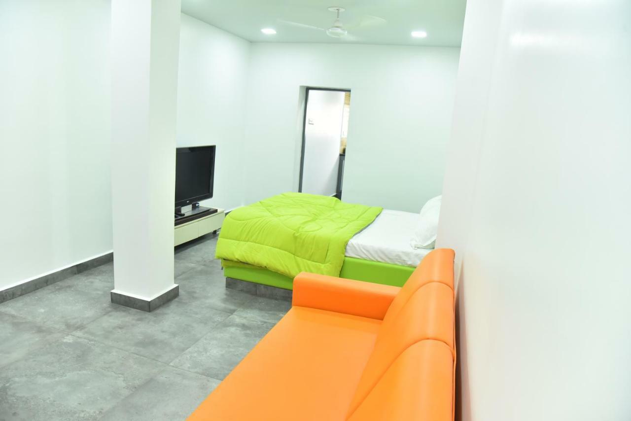 Happy Home Bhuj Exterior foto